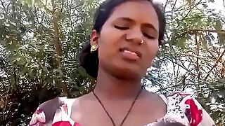 aunty,desi,hot,indian
